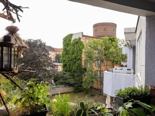 4 Month Sublet: 3.5 Room Apartment with Sauna in the Heart of Neukölln 7 Dec 2026 – 7 Apr 2027