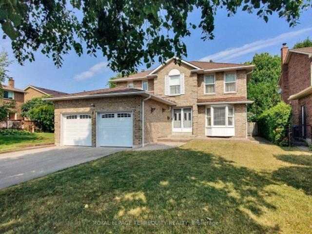 4 Mowat Court, Brampton, ON, L6Z 3E6 house for sale | Listing ID W12933 | Royal LePage