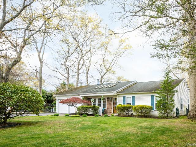4 Mount Oak Place