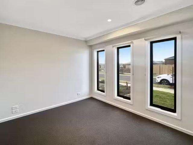 4 Nardoo Drive, Wallan, VIC 3756
