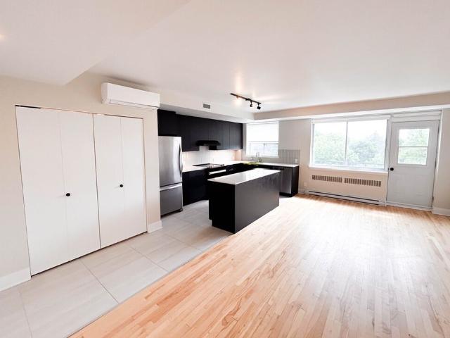 4½ Non Meublé – Sherwood Crescent