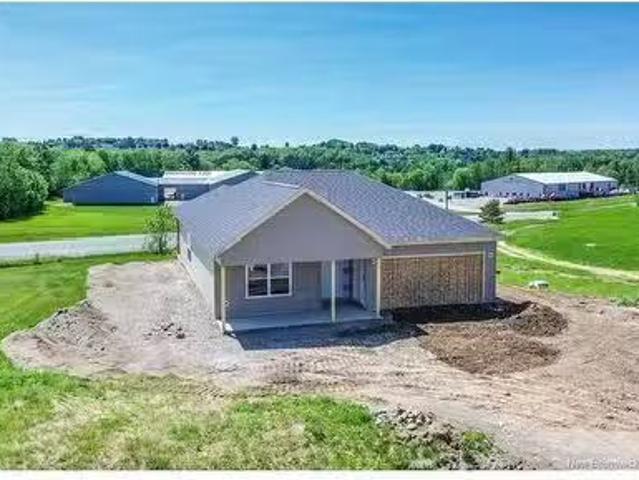4 Norkotah St, Florenceville Bristol, NB, E7L 0A4 house for.