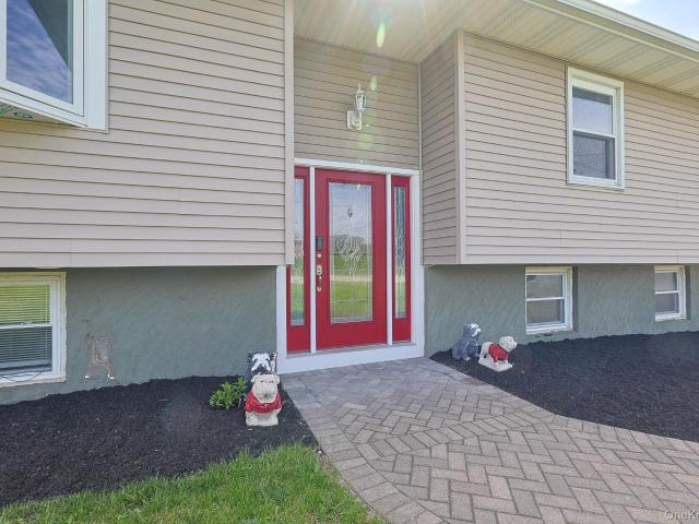 4 North Drive
