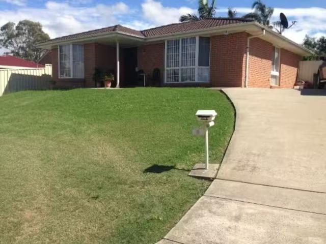 4 Northumberland Street, BONNYRIGG HEIGHTS House for rent Lis.
