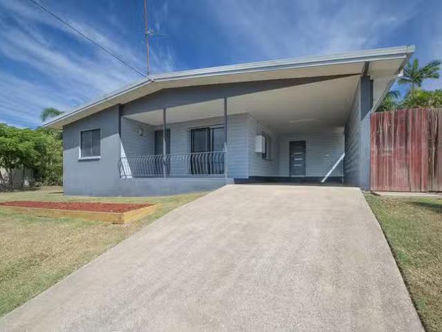 4 Oxley Drive, South Gladstone, QLD 4680