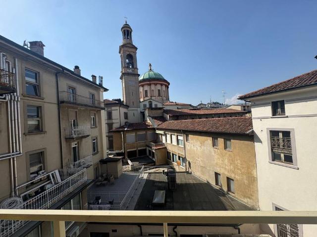 4 o più locali in Affitto a Bergamo