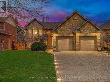4 Oakwood Court, St. Marys, ON, N4X 1B3 house for sale | Listing ID X13029 | Royal LePage