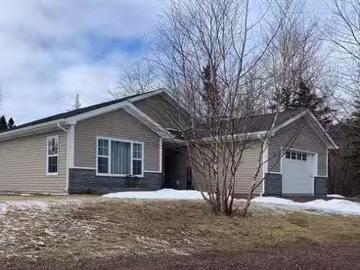 4 Old Briton Crescent, Lewisporte, NL, A0G 3A0 house for sal.