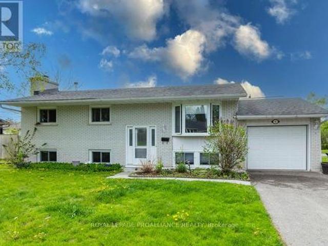 4 O'Neil Crescent, Quinte West Trenton Ward, ON, K8V 5Y6 house for sale | Listing ID X12981 | Royal LePage
