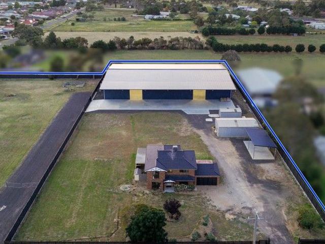4 acres home with plenty of land & 1,945sqm approx. shed