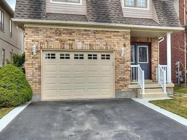 4 Alex Grant Place, St. Catharines Secord Woods, ON, L2P 0A2 house for sale | Listing ID X13517 | Royal LePage