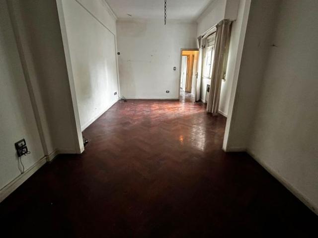 4 ambientes 2° piso coc comed 2 baños, lav. Boedo