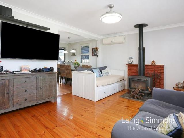 4 Amundsen Street, Tregear