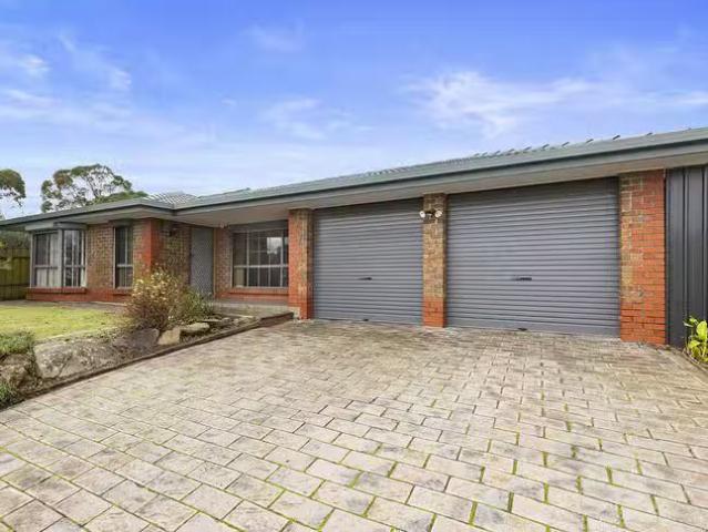 4 Arthur Court, Woodcroft, SA 5162