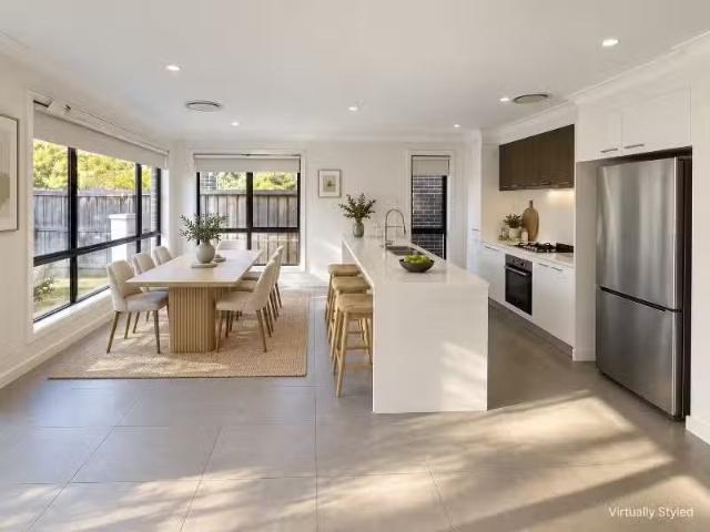 4 Ashbrook Drive, CATHERINE FIELD House for rent Listed by En.