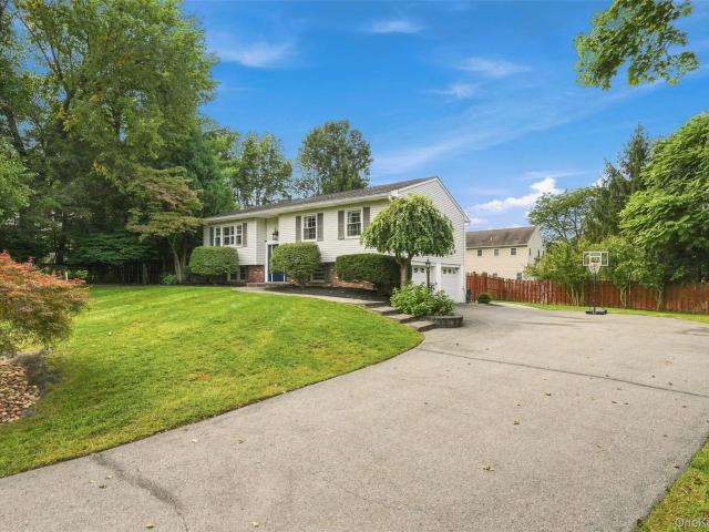 4 Aspen Court