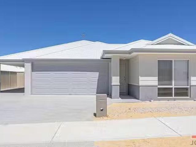 4 Butterfly Street, Two Rocks, WA 6037