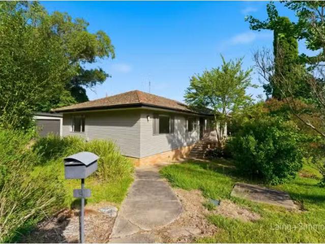 4 Baker Close, Armidale House for rent Listed by Armidale Pro.