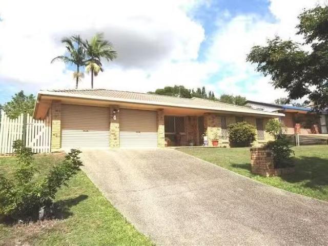 4 Bampton Place, TINGALPA, QLD 4173 House for Rent