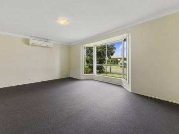 4 Bearke Place, Bracken Ridge QLD, Belconnen