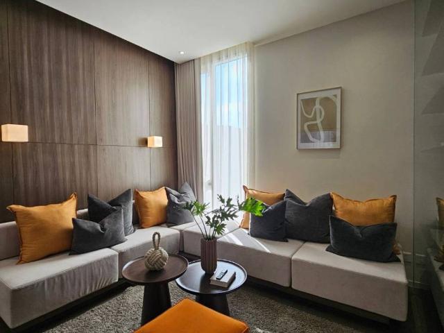 4 Bed 6 Bath 457 SQ.M Noble Terra Rama 9 Ekamai