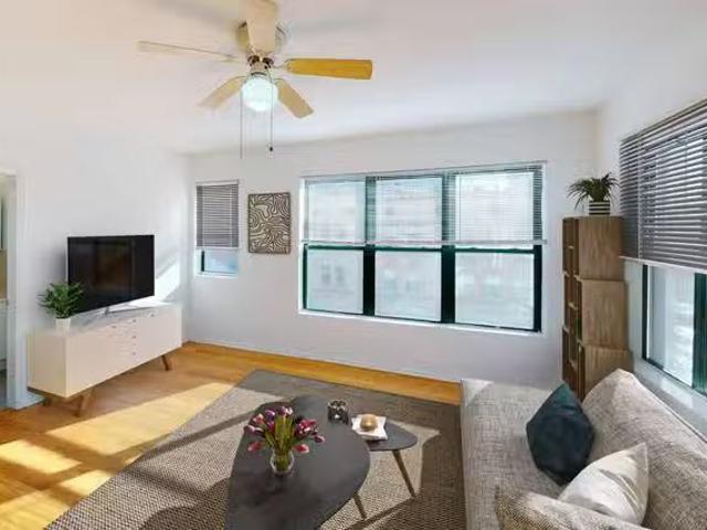 4 Bed 1 Bath
