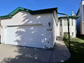 4 Bed 3 Bath Dbl Garage Edmonton Jackson Heights 1419 Jeffery.