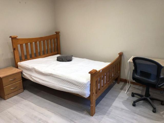 4 Bed Terraced House, Albion Court, LU2