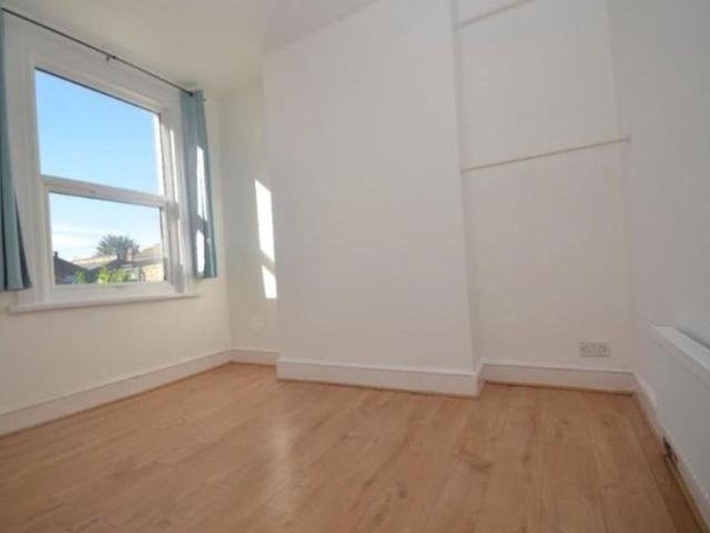 4 Bed Terraced House, Bellenden Road, SE15