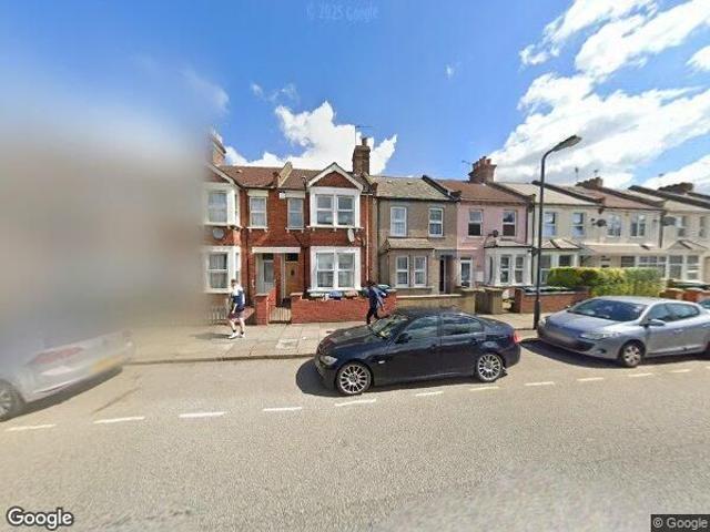 4 Bed Terraced House, Cecil Road, HA3