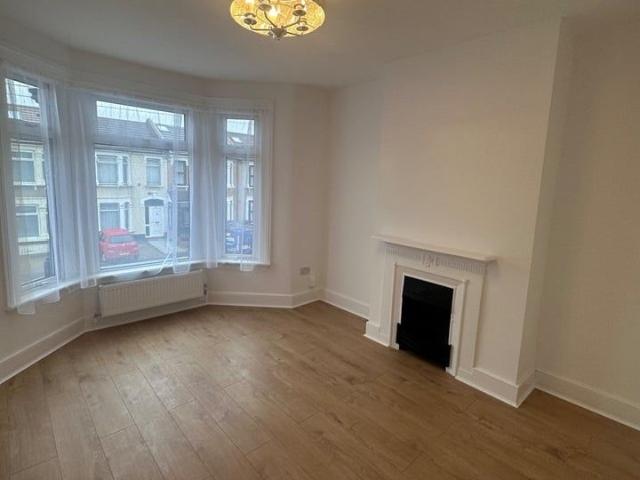 4 Bed Terraced House, Cobham Road, IG3