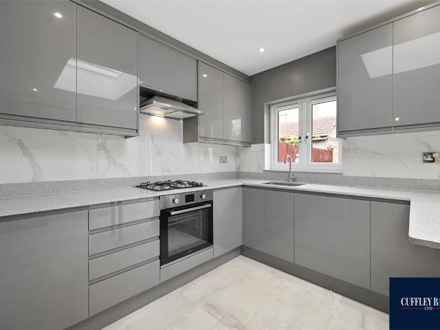 4 bed Terraced House for Rent