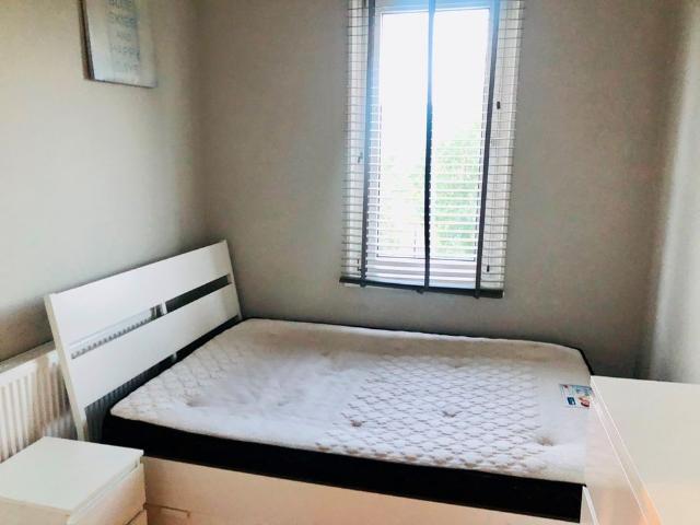 4 Bed Terraced House, Mortlake Road, IG1