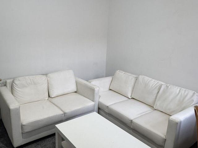 4 Bed Terraced House, New Barton St, M6