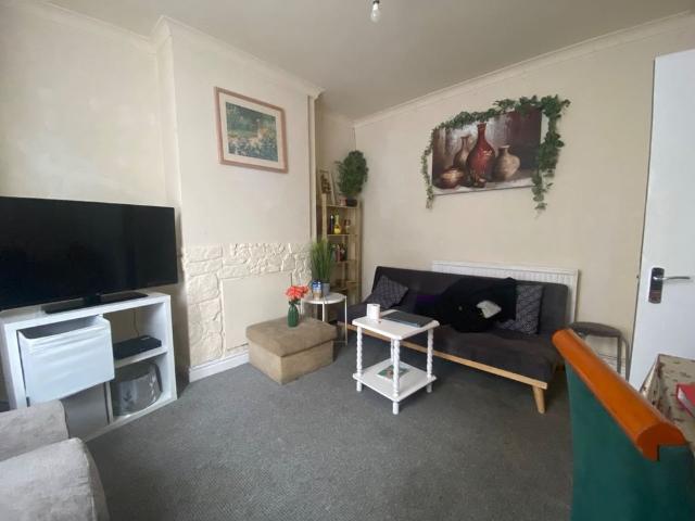 4 Bed Terraced House, Nicholas Road, BS5