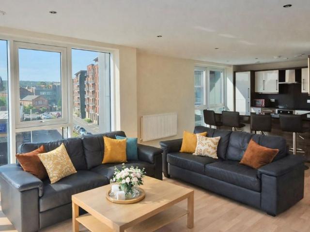 4 bed Apartment Apt 3 Ecclesall Gate