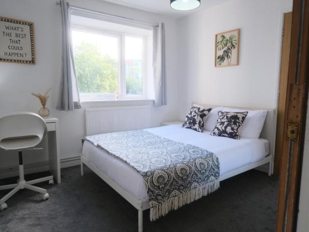 4 Bed Apartment | Furnished & Secure I