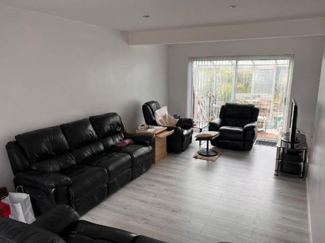 4 Bed Bungalow – Swinstead Road. 4 bed bungalow to rent £1,450 pcm £335 pw