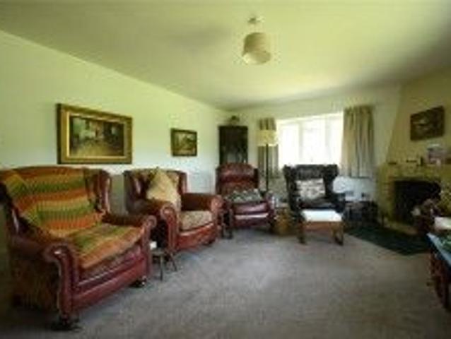 4 Bed Detached bungalow To Rent