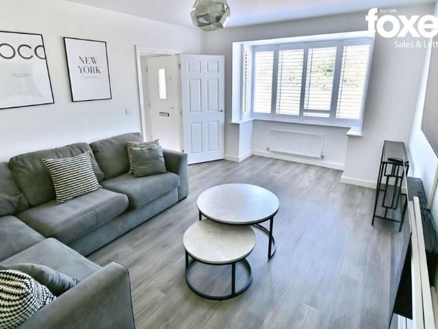 4 bed detached house to rent in Dewberry Close, Wimborne Minster, Wimborne, Dorset, BH21 4EY