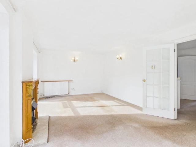 4 bed detached house to rent in Hazelwood Road, Birmingham, B27