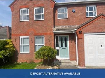 4 BED Detached house To rent
