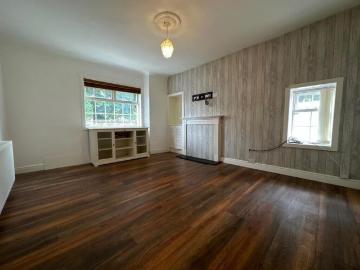 4 Bed Detached House, Farm Road, G41