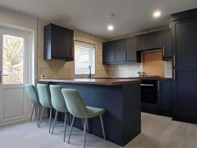 4 bed end of terrace house to rent in Brampton Court, Norwich, Norfolk