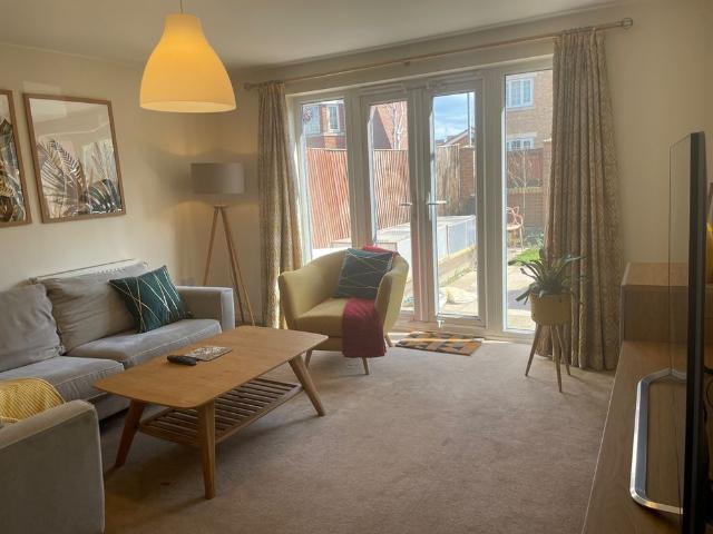 4 Bed End Terrace, Dunlop Avenue, LS12