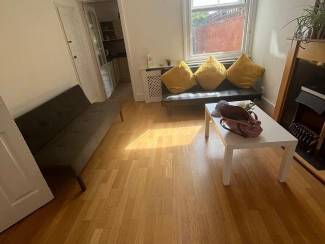 4 Bed End Terrace, Strafford Road, TW3