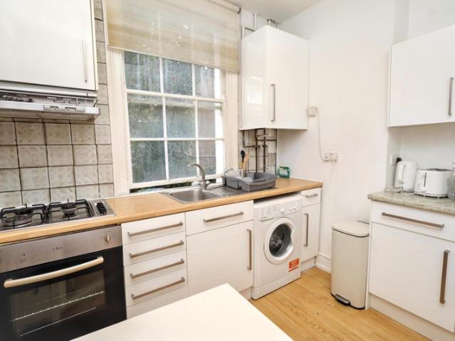 4 Bed Flat on King's Cross