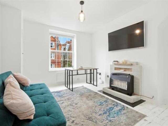 4 Bed Flat, Chicksand House, E1