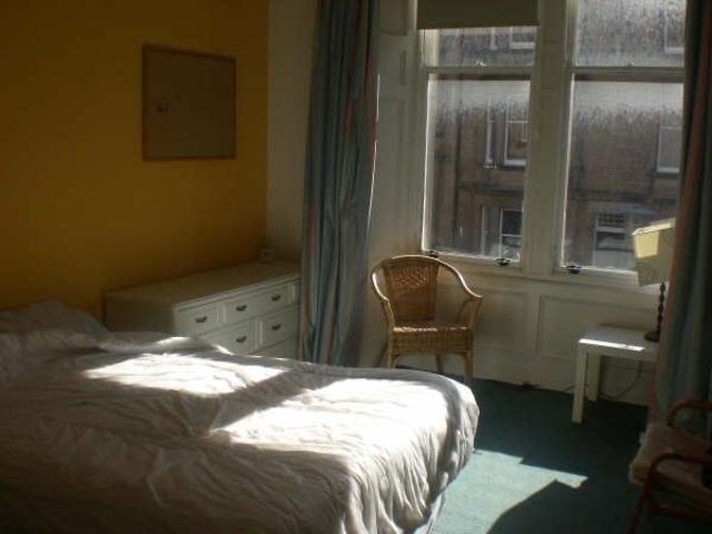 4 Bed Flat, Edinburgh, EH9