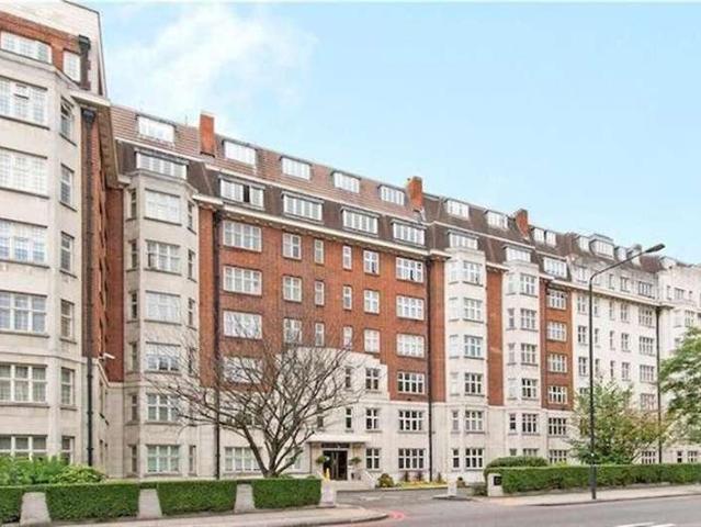 4 bed flat for sale